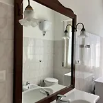 Casa Frasassi Apartment *